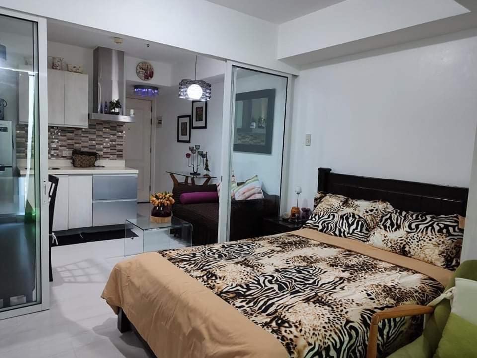 Azure South - Wave Pool - Heart Of The City Paranaque City Extérieur photo